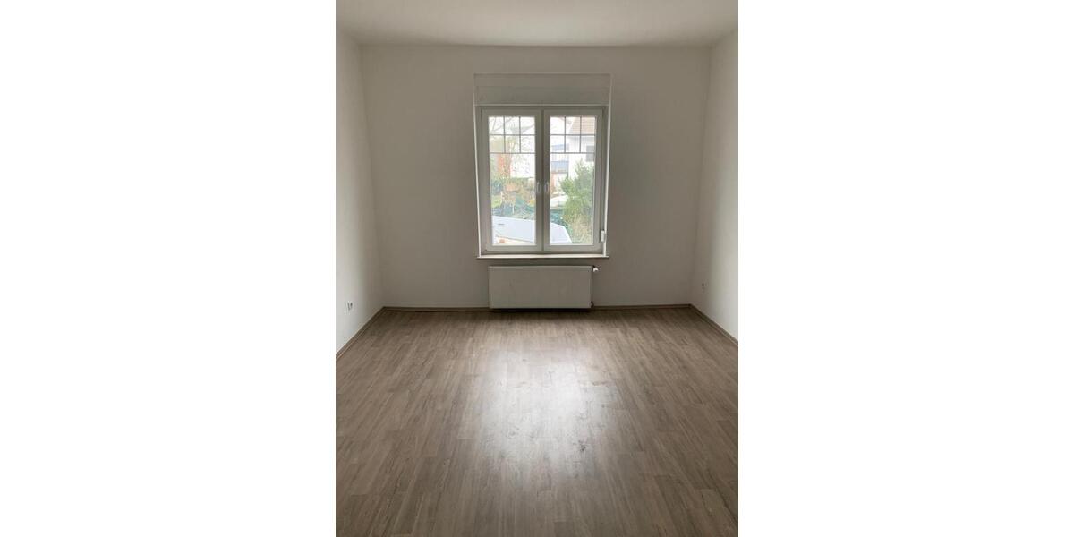 Etagenwohnung Hattingen Niederbonsfeld - 2.5 Zimmer, 75 m&sup2;, 600&euro; | Angebot:25433273