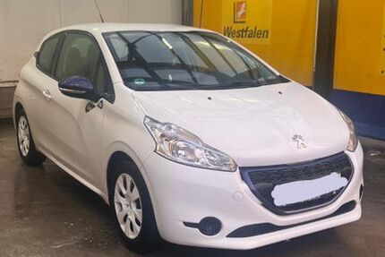 Peugeot 208 83.325 km 5.500 &euro; Herne 44629