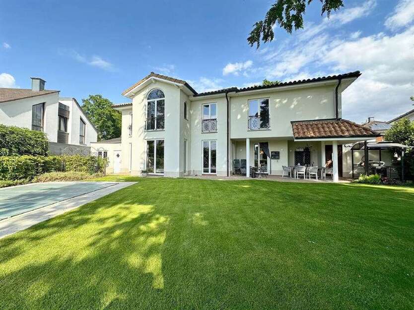 Haus zum Mieten in Dortmund 4.500 € 288 m²