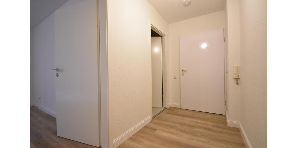 Etagenwohnung Wuppertal Elberfeld - 2 Zimmer, 62 m&sup2;, 595&euro; | Angebot:26563503