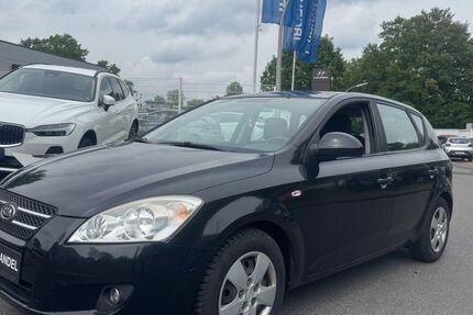 Kia ceed / Ceed 85.000 km 3.990 &euro; Datteln 45711
