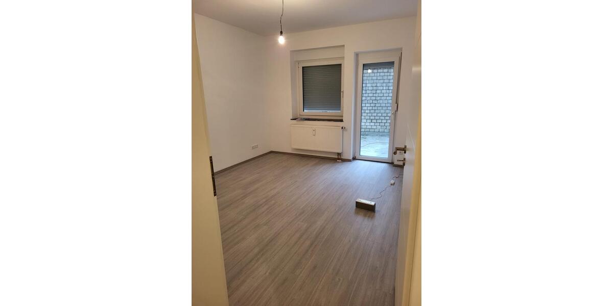 Erdgeschoßwohnung Bochum - 2.5 Zimmer, 48 m&sup2;, 480&euro; | Angebot:25547451