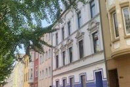 Gepflegtes Gründerzeit Mehrfamilienhaus mit bester Infrastruktur 1 zimmer