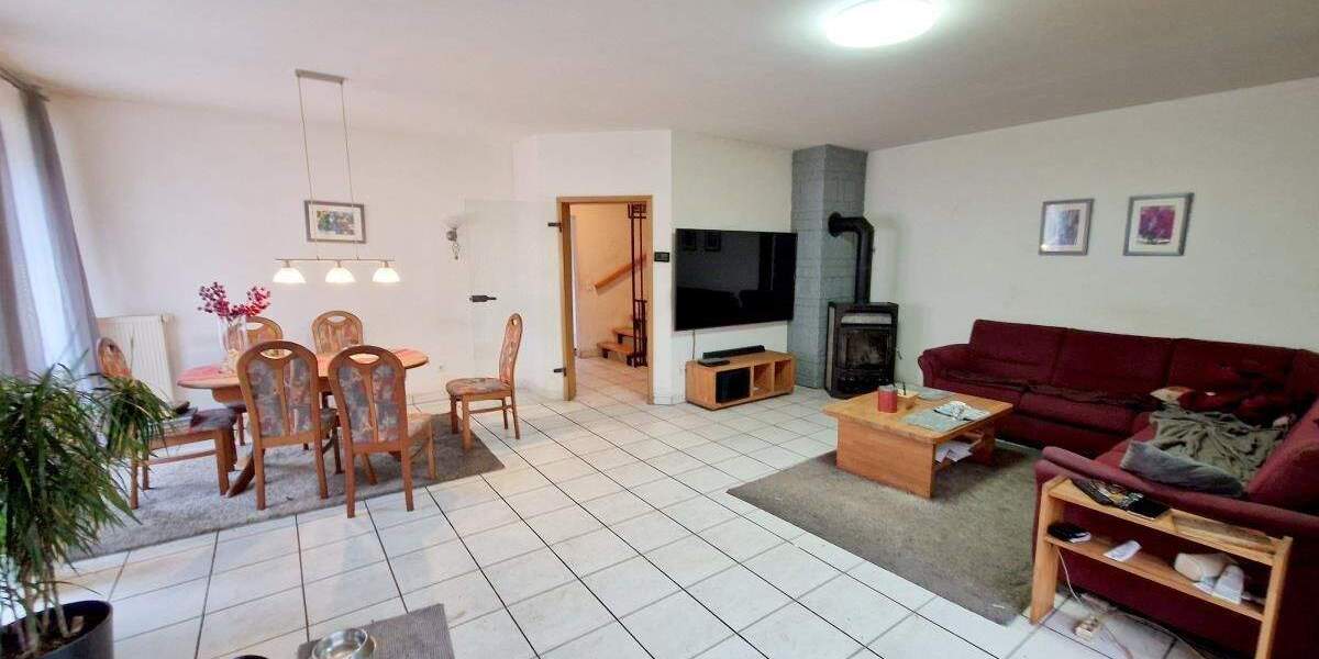 Spielstraße statt Hauptstraße - ein Zuhause, das Kindern Raum zum Aufwachsen gibt! 5 zimmer