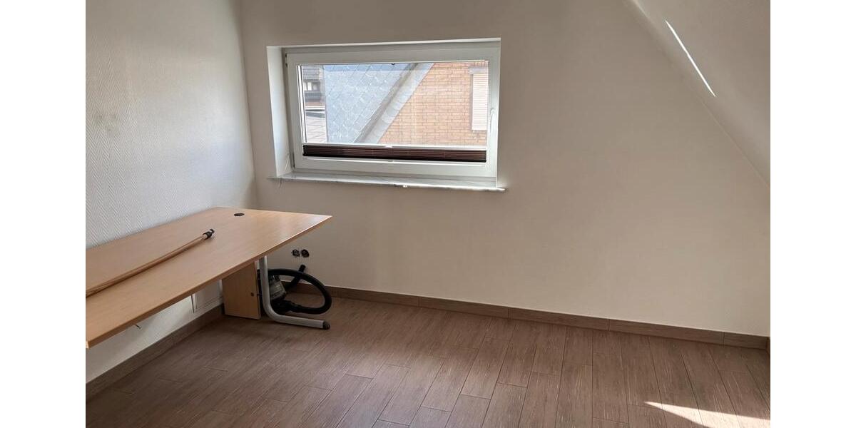 Doppelhaushälfte Dinslaken - 4 Zimmer, 121 m&sup2;, 480.000&euro; | Angebot:25304625
