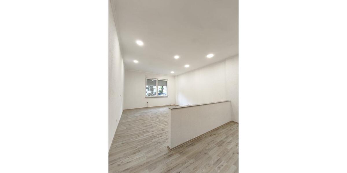Erdgeschoßwohnung Gelsenkirchen Gelsenkirchen-Mitte - 3 Zimmer, 63 m&sup2;, 600&euro; | Angebot:26355283