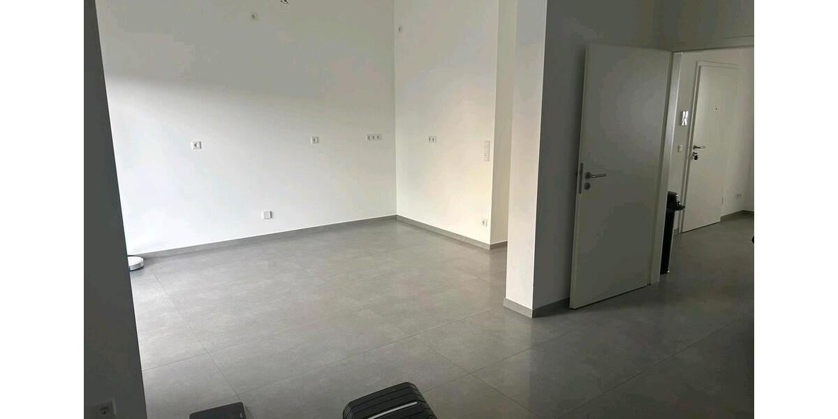 Erdgeschoßwohnung Duisburg Essenberg - 1 Zimmer, 65 m&sup2;, 750&euro; | Angebot:26193555