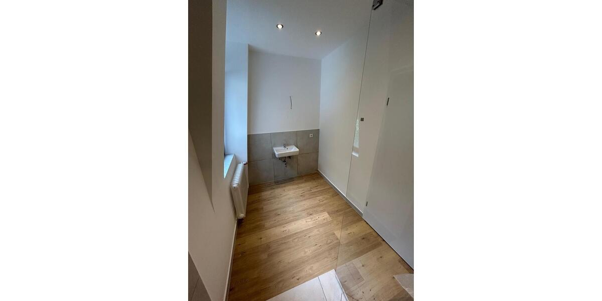 Etagenwohnung Wuppertal Arrenberg - 3 Zimmer, 64 m&sup2;, 774&euro; | Angebot:25539396