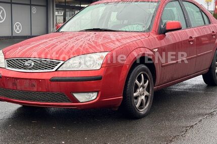Ford Mondeo 192.000 km 700 &euro; Mülheim an der Ruhr 45475