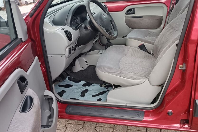 Renault Kangoo 265.000 km 2.690 € Recklinghausen 45659