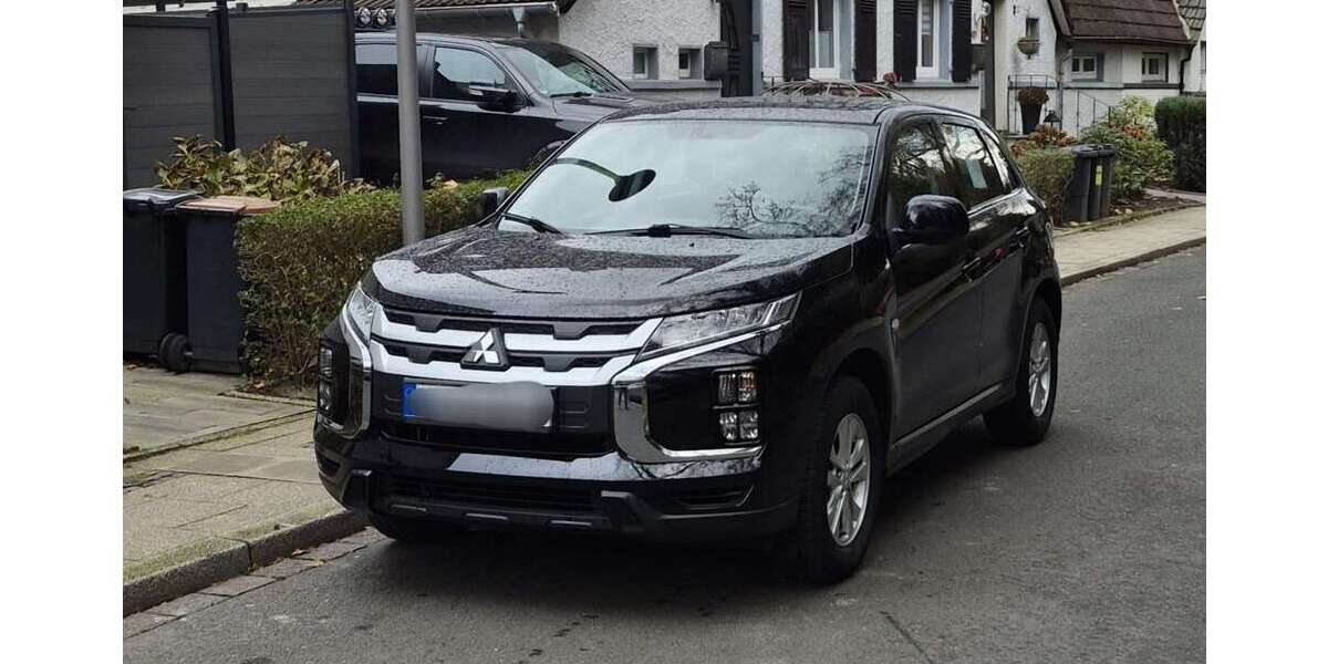 Mitsubishi ASX 33.000 km 18.999 € Bochum 44793