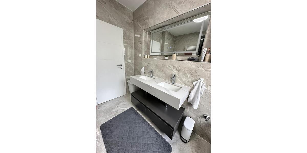 Doppelhaushälfte Velbert Velbert-Mitte - 6 Zimmer, 171 m&sup2;, 600.000&euro; | Angebot:27030686