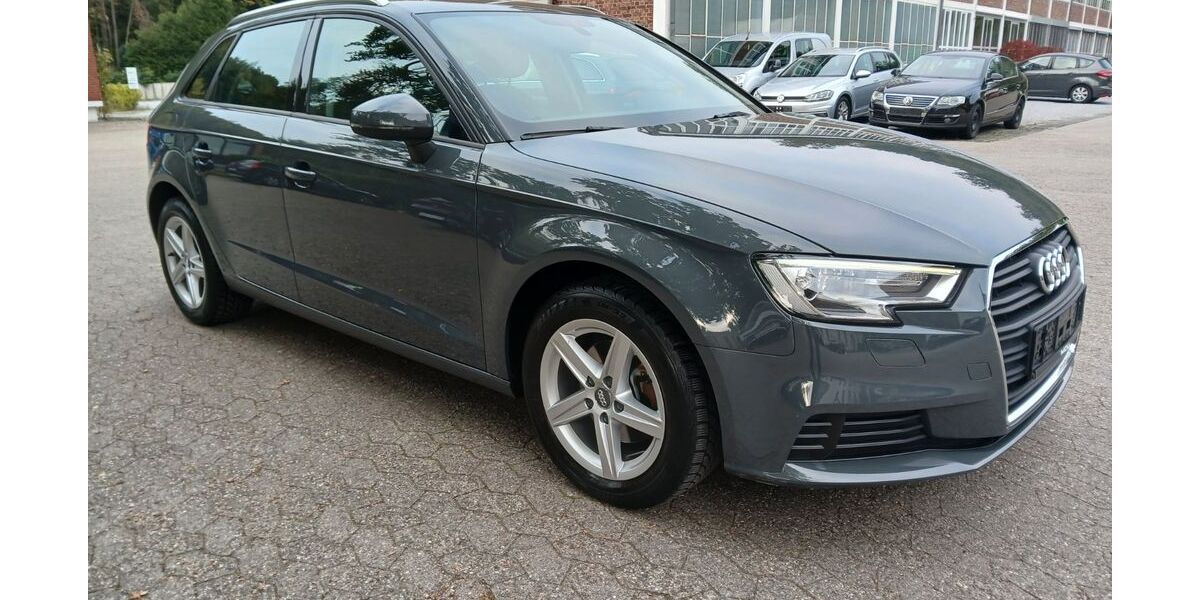 Audi A3 99.200 km 12.950 &euro; Ratingen 40882