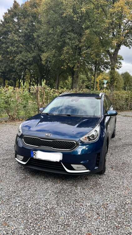 Kia Niro 116.000 km 14.450 € Herten 45701