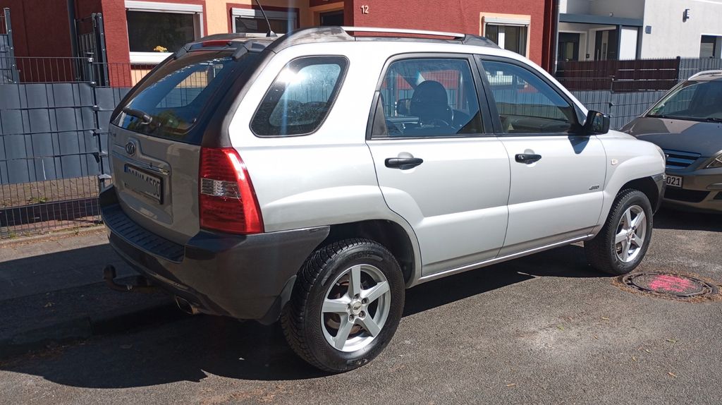 Kia Sportage 213.000 km 5.499 &euro; Oer-Erkenschwick 45739