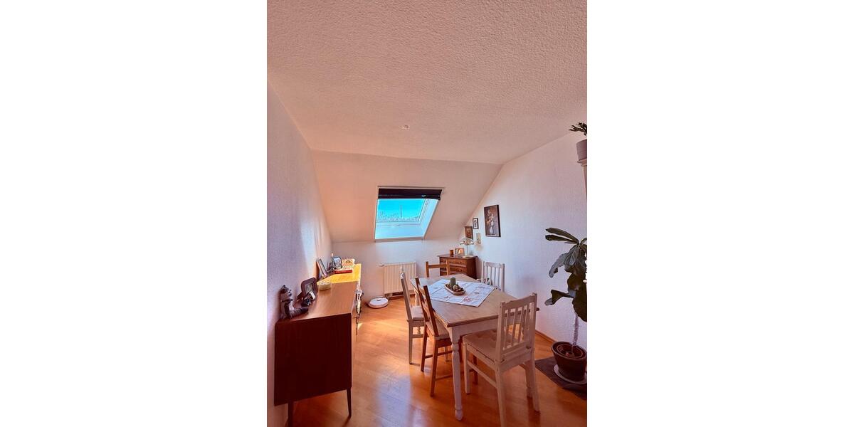 Dachgeschoßwohnung Wuppertal Brill - 2 Zimmer, 70 m&sup2;, 650&euro; | Angebot:26233353