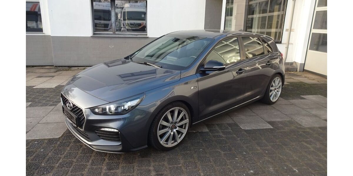 Hyundai i30 103.477 km 15.400 &euro; Essen 45307