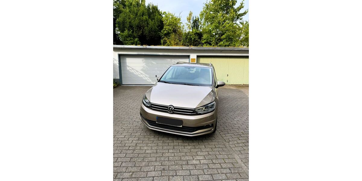 VW Touran 98.990 km 19.000 &euro; Mülheim an der Ruhr 45481