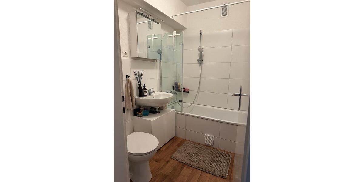 Etagenwohnung Essen Stadtbezirk II - 2 Zimmer, 50 m&sup2;, 890&euro; | Angebot:25127420