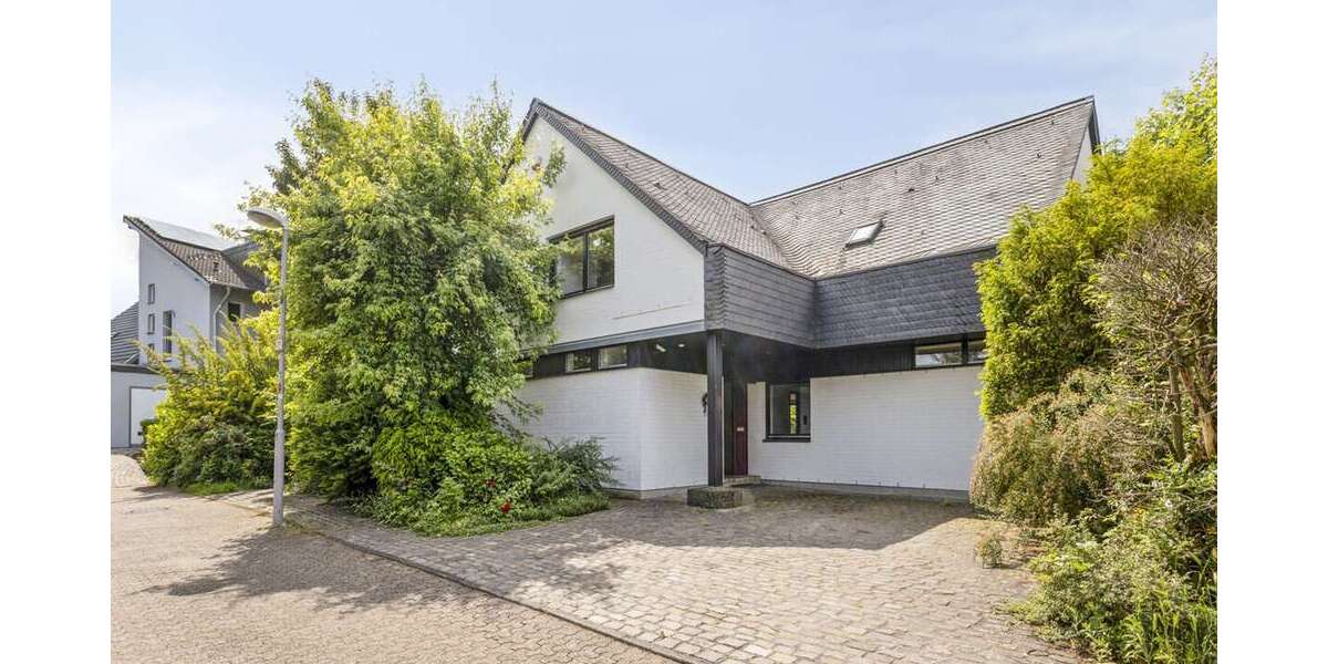 Haus zum Kaufen in Mülheim an der Ruhr 1.345.000 € 250 m² 5 zimmer
