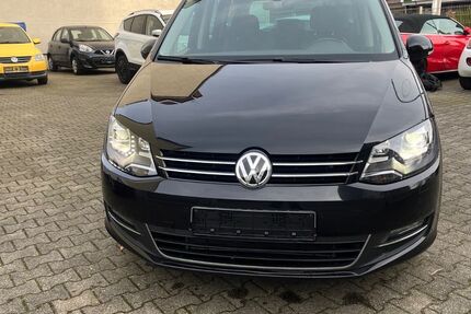 VW Sharan 213.347 km 18.900 &euro; Duisburg 47057