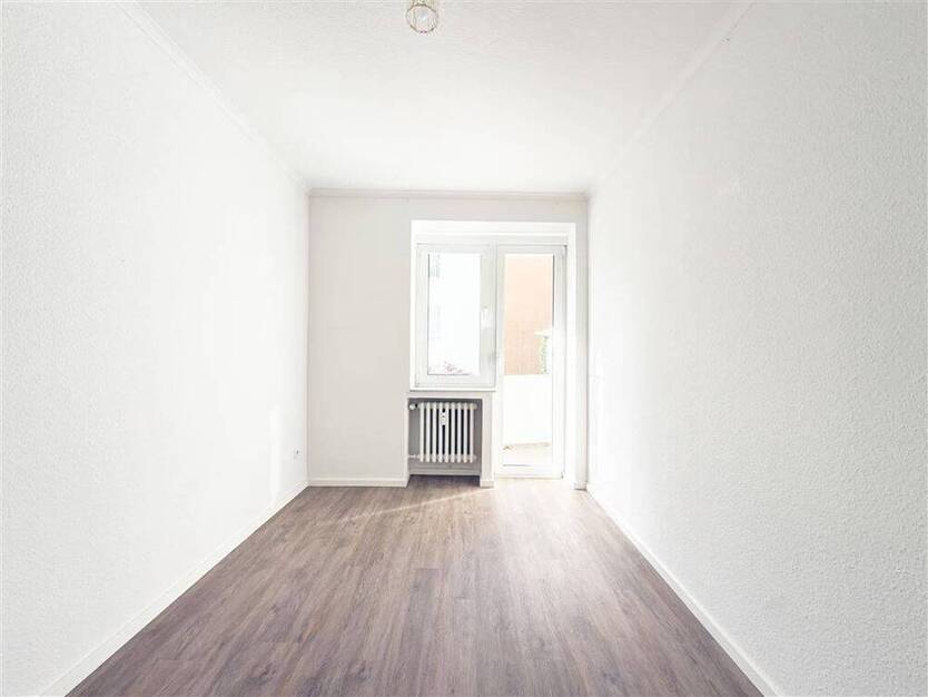 LeerWohnung! 3-Zimmer-Wohnung in Toplage mit Loggia
