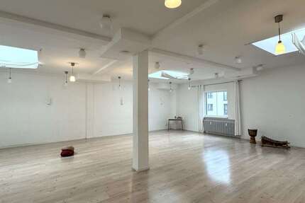 Büro in Duisburg 2.850 € 433 m² zimmer