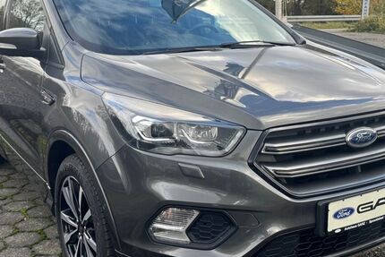 Ford Kuga 62.715 km 14.980 € Sprockhövel 45549