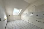 Attraktive Dachgeschoßwohnung mit 2 Zimmern in ruhiger Lage!