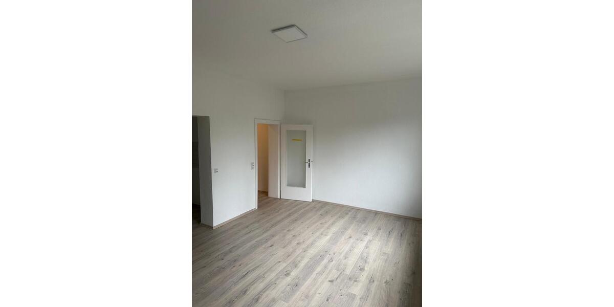 Etagenwohnung Wuppertal Gemarkung Barmen - 1 Zimmer, 38 m&sup2;, 429&euro; | Angebot:26396521