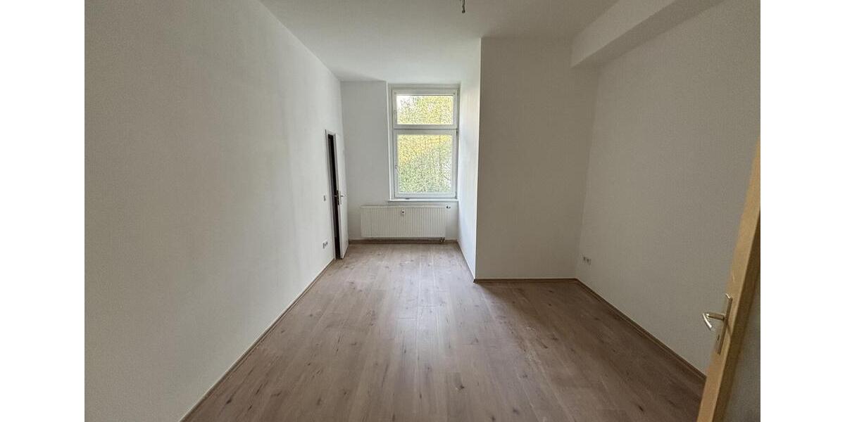 Etagenwohnung Bochum Bochum-Ost - 4.5 Zimmer, 103 m&sup2;, 975&euro; | Angebot:26227977