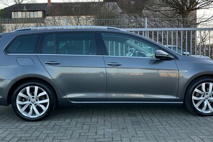 VW Golf 204.000 km 8.950 &euro; Dinslaken 46539