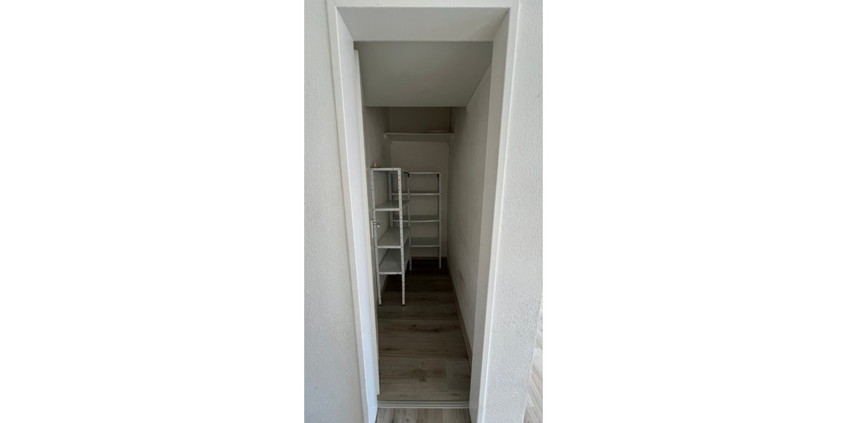 Etagenwohnung Voerde (Niederrhein) - 3.5 Zimmer, 74 m&sup2;, 592&euro; | Angebot:25871606