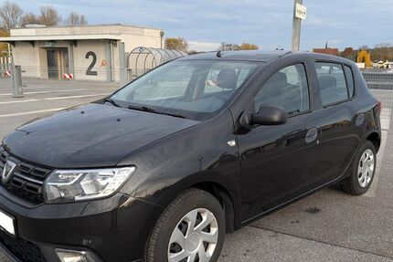 Dacia Sandero 18.200 km 6.800 &euro; Gelsenkirchen 45892