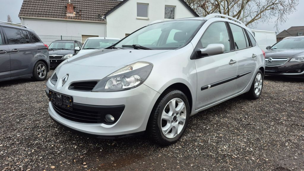 Renault Clio 138.000 km 3.190 &euro; Duisburg 47198