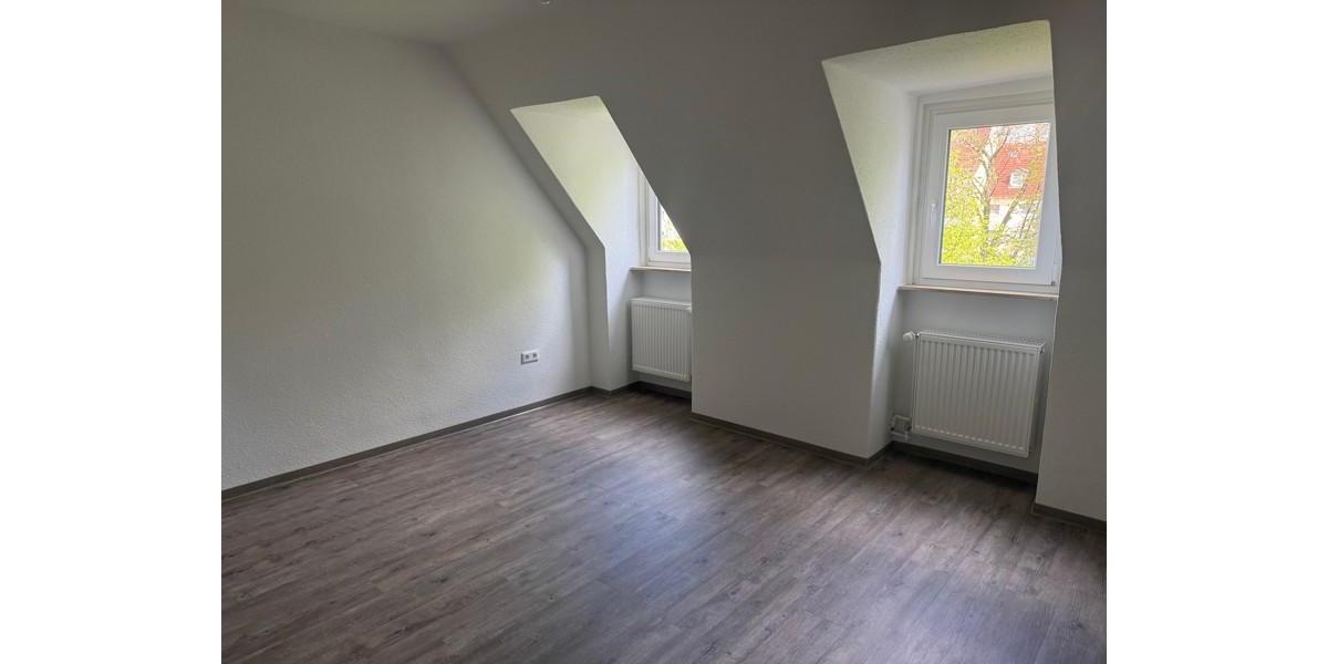 Dachgeschoßwohnung Dortmund Hombruch - 2 Zimmer, 49 m&sup2;, 565&euro; | Angebot:25823140