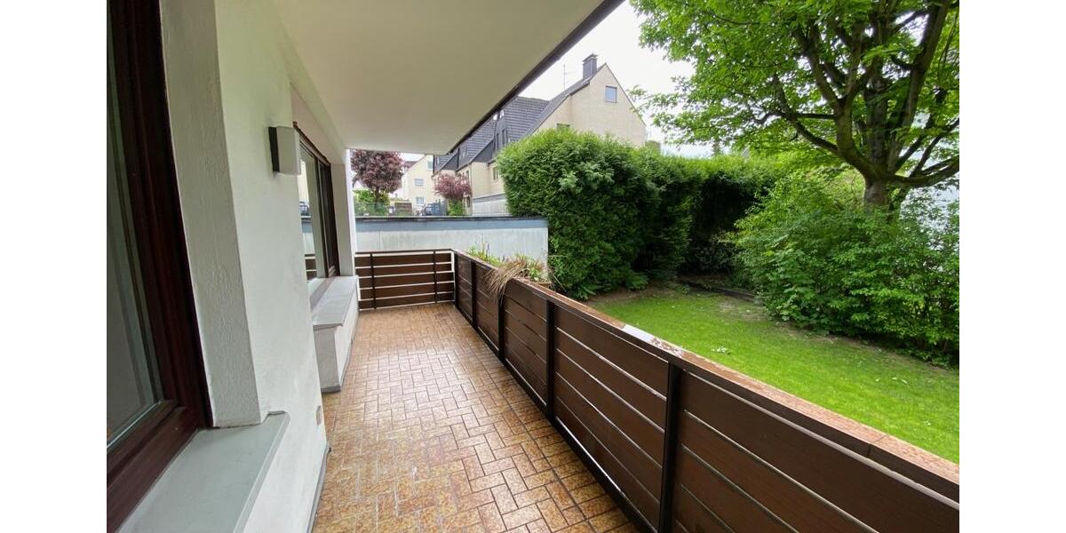 Hochparterre Essen Stadtbezirk VIII - 3 Zimmer, 74 m&sup2;, 725&euro; | Angebot:26662692