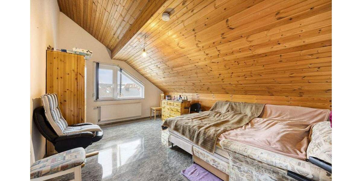 Etagenwohnung Castrop-Rauxel Frohlinde - 5 Zimmer, 176 m&sup2;, 340.000&euro; | Angebot:25301862