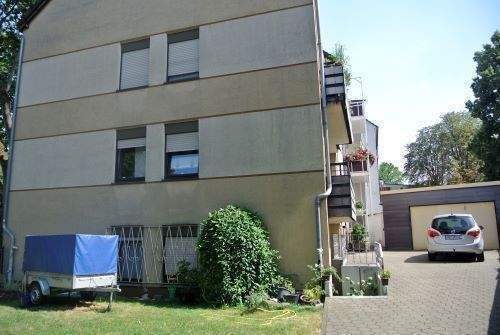 Im Königreich Mülheim-Broich 2 Zimmer Dachgeschoss im gepflegten Altbau mit Balkon** 2 zimmer
