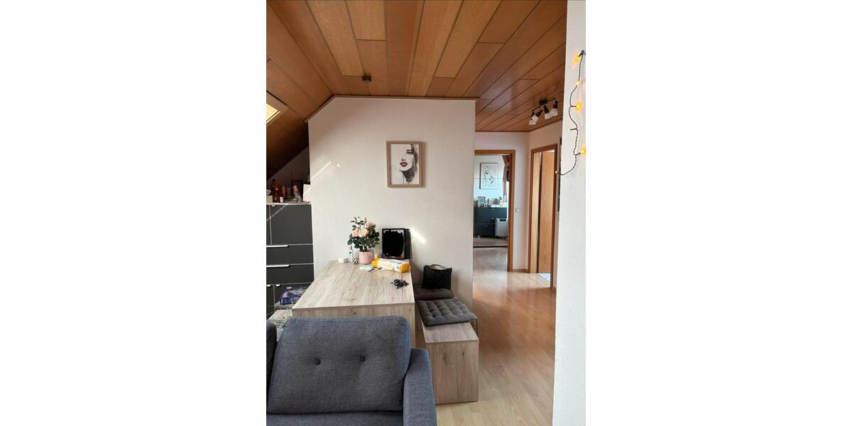 3-Zimmer Dachgeschoss Wohnung Duisburg Neudorf 3 zimmer