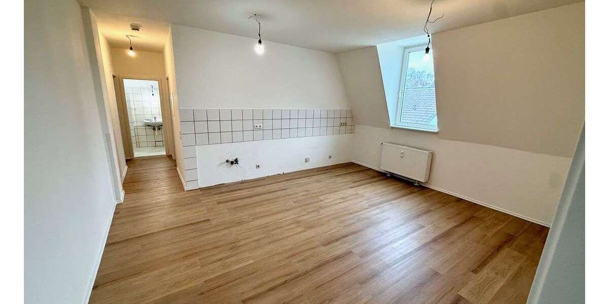 Etagenwohnung Wuppertal Gemarkung Langerfeld - 3 Zimmer, 84 m&sup2;, 680&euro; | Angebot:26950479