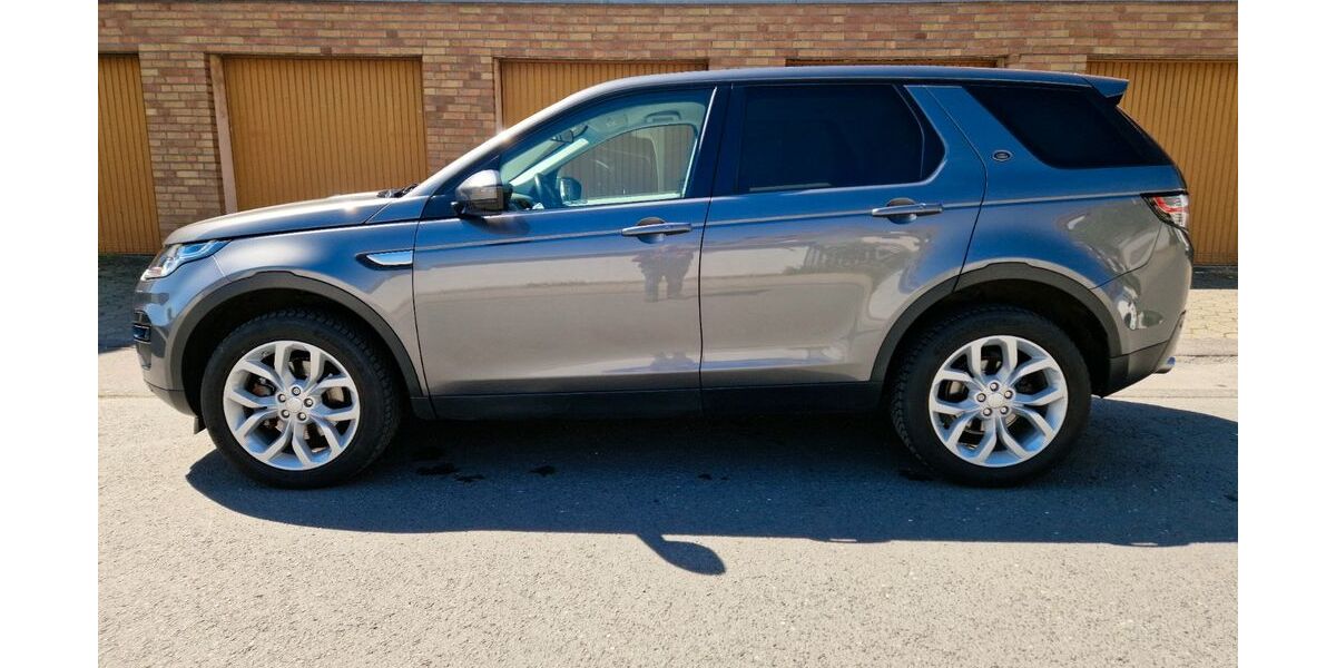 Land Rover Discovery Sport 138.000 km 15.399 &euro; Gelsenkirchen 45881