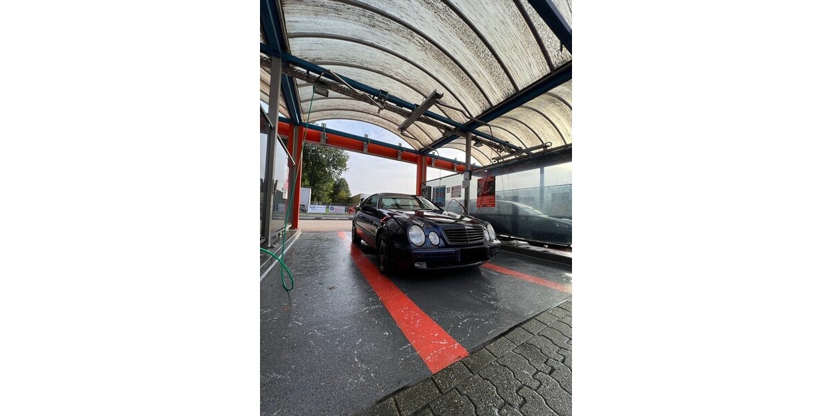 Mercedes-Benz CLK 320 175.000 km 4.200 &euro; Schwelm 58332