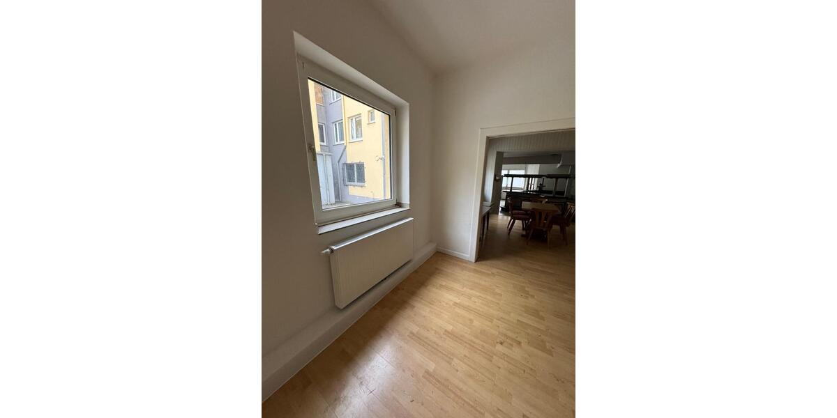 Gewerbeobjekt Duisburg Essenberg - 1.000&euro; | Angebot:24984230