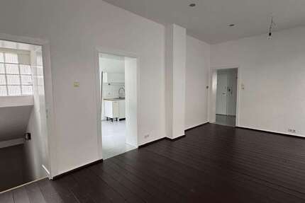 Wohnung Dortmund Innenstadt West - 4 Zimmer, 80 m&sup2;, 900&euro; | Angebot:25125845