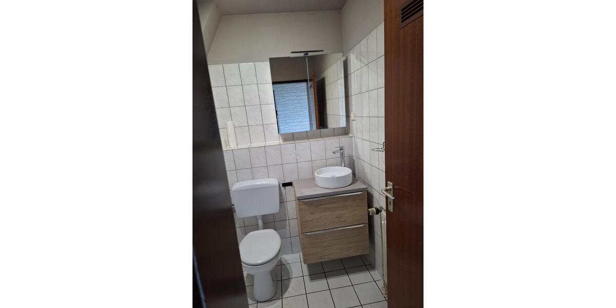 Dachgeschoßwohnung Witten Annen - 3 Zimmer, 73 m&sup2;, 439&euro; | Angebot:24671258