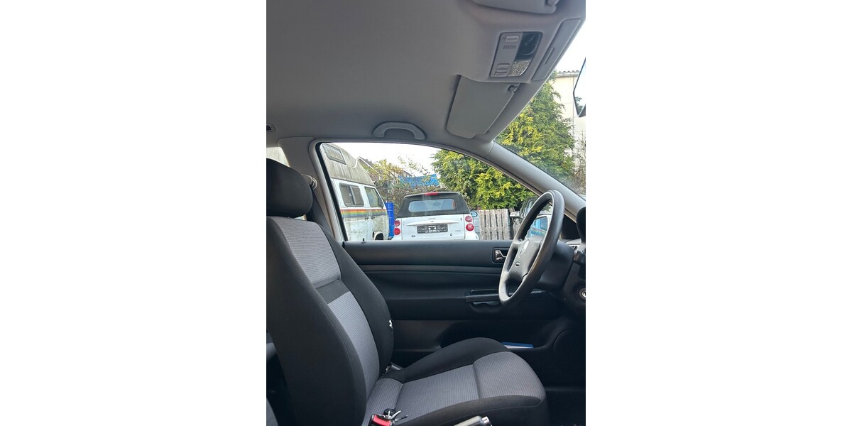 VW Golf 4 90.000 km 5.500 &euro; Wuppertal 42275