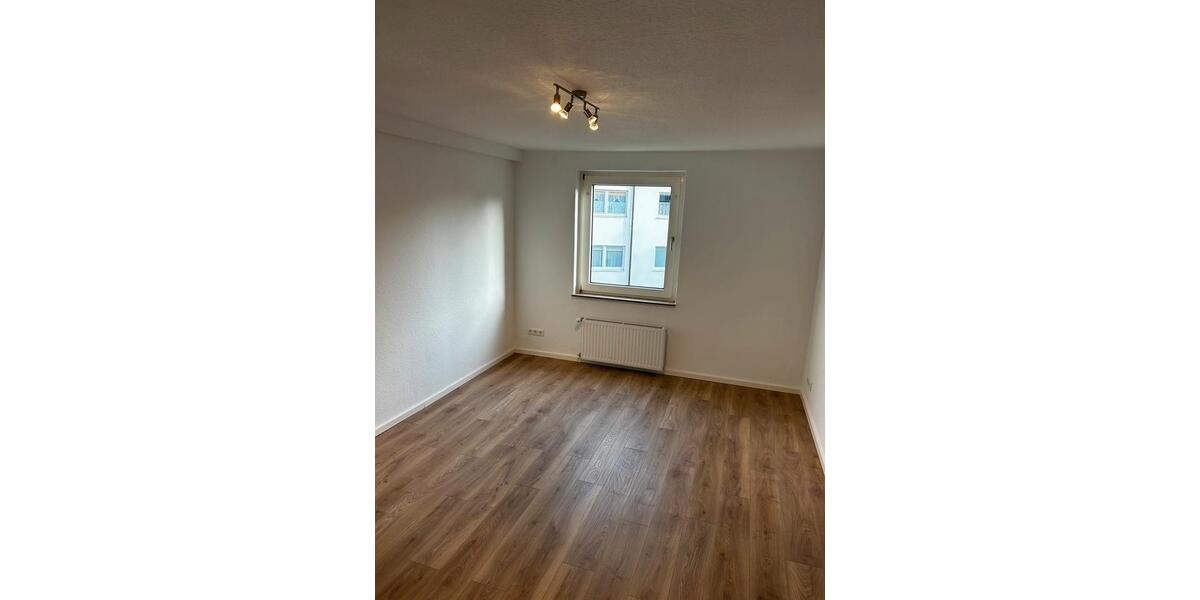 Etagenwohnung Essen Stadtbezirk III - 2.5 Zimmer, 55 m&sup2;, 135.000&euro; | Angebot:25280114