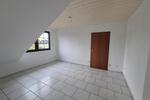 Dachgeschoßwohnung Duisburg Hochheide - 2 Zimmer, 90 m&sup2;, 896&euro; | Angebot:25613644