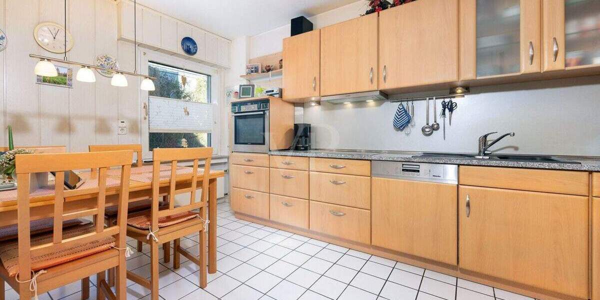 Reihenendhaus Velbert Mitte - 5 Zimmer, 106 m&sup2;, 372.000&euro; | Angebot:25602792